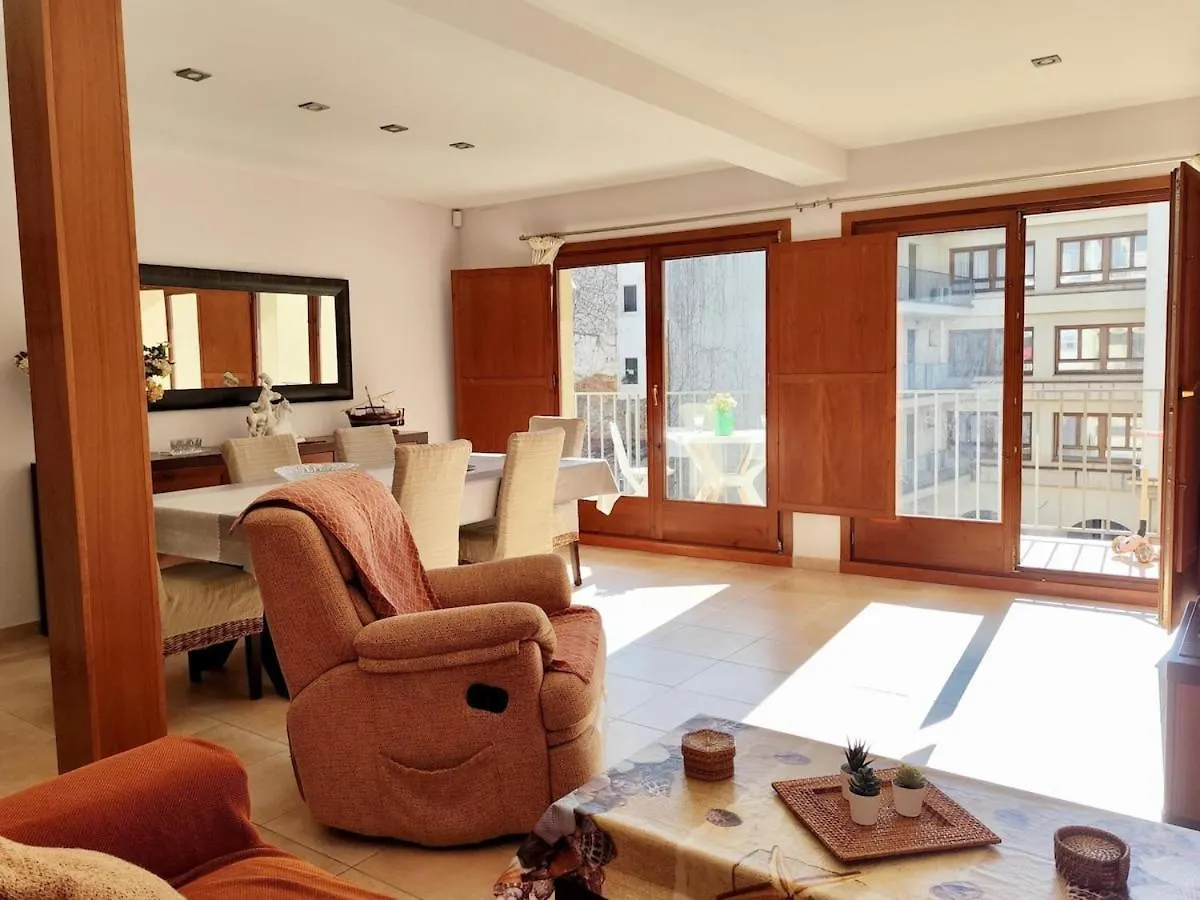 Large Floor With Communal Pool Tossa de Mar